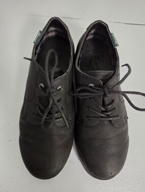 Bass Shoes Kids Size 4